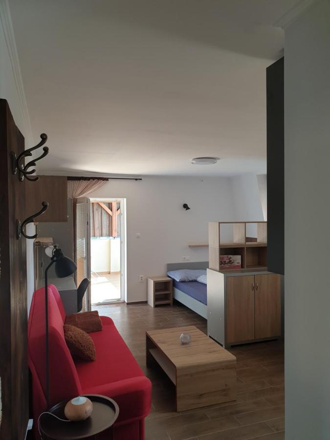 בויניצה Apartmany U Zbojnika Zabojnika מראה חיצוני תמונה